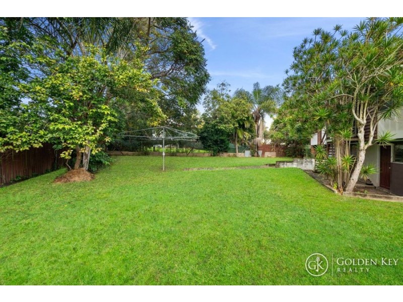 16 Oscar Street, Kingston QLD 4114