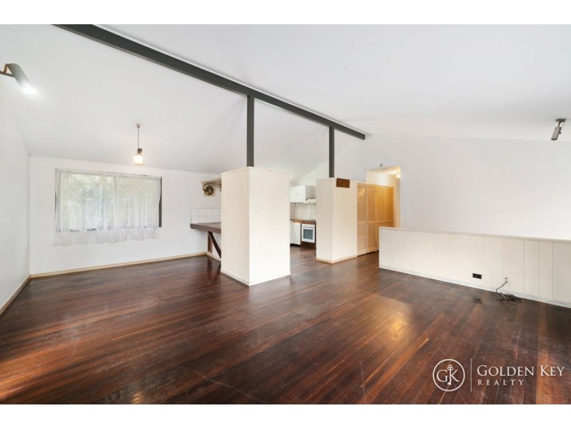 16 Oscar Street, Kingston QLD 4114