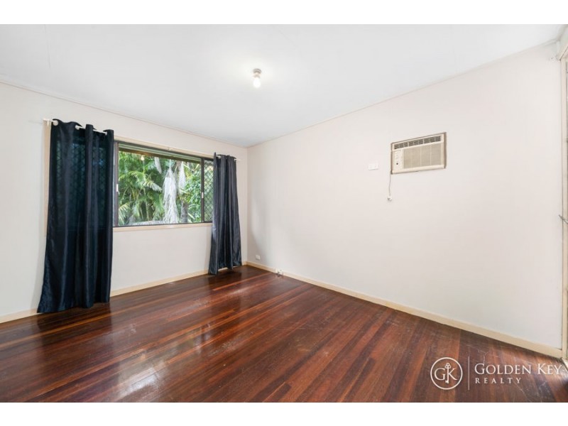 16 Oscar Street, Kingston QLD 4114