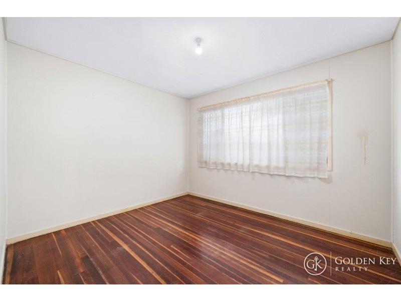 16 Oscar Street, Kingston QLD 4114