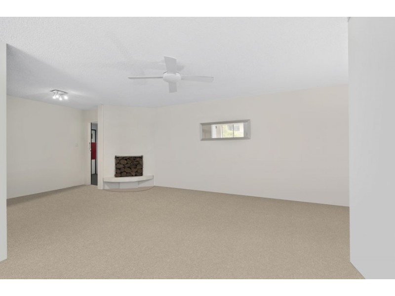 2/34 Mitre Street, St Lucia QLD 4067