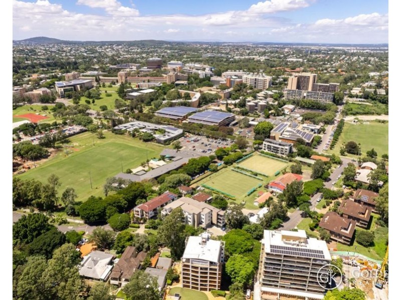 4/177 Macquarie Street, St Lucia QLD 4067