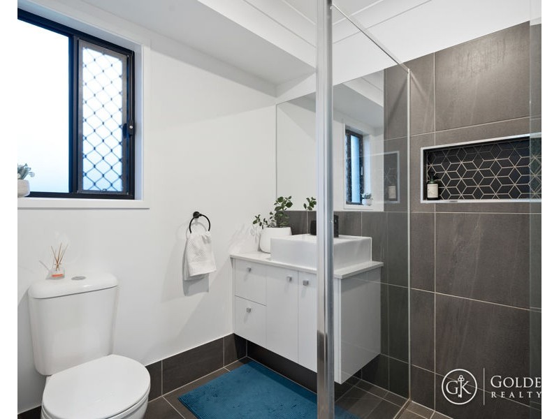 12 Ariel Avenue, Kingston QLD 4114