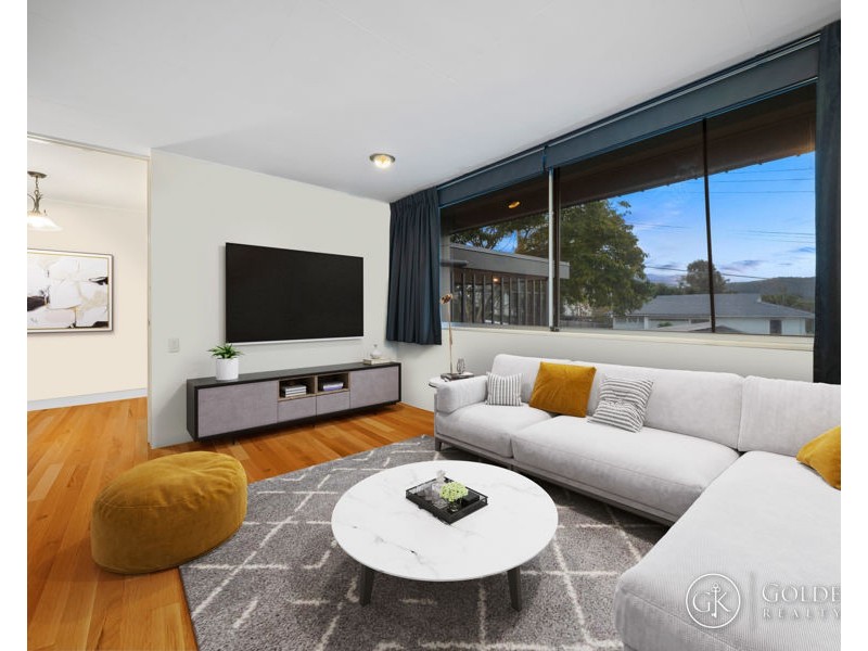 17 Lentara Street, Kenmore QLD 4069