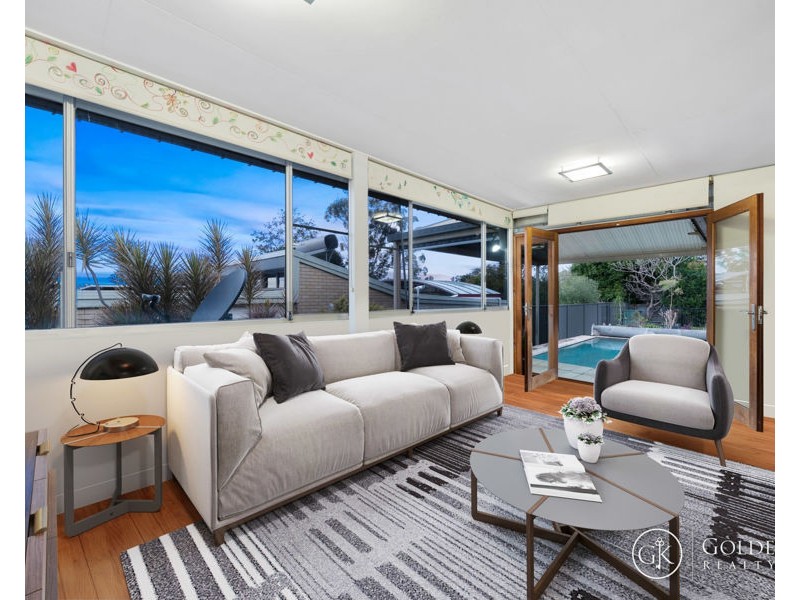 17 Lentara Street, Kenmore QLD 4069