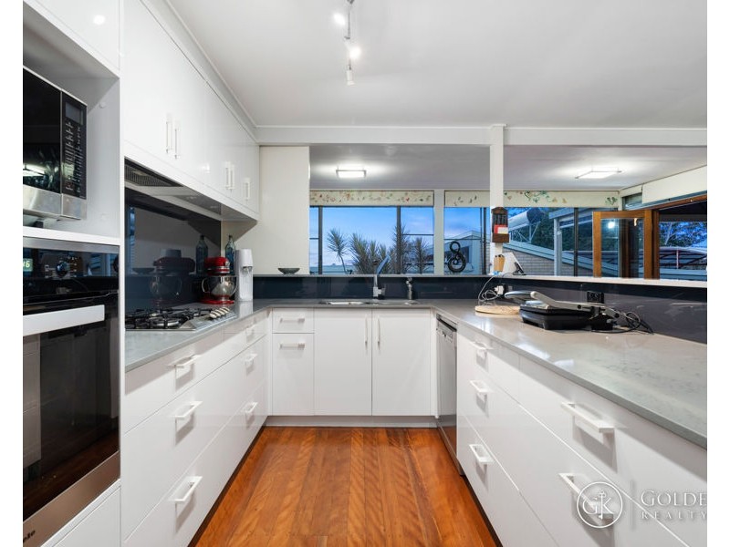 17 Lentara Street, Kenmore QLD 4069