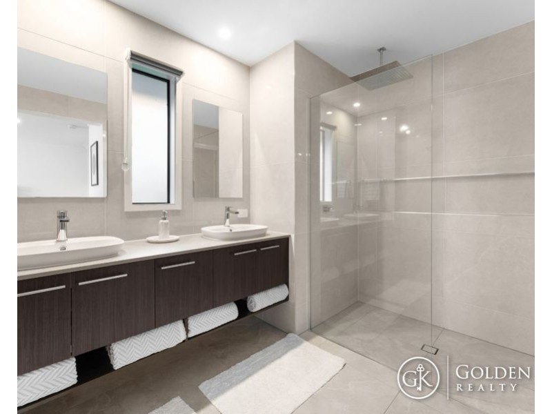 4 Bae Street, Logan Reserve QLD 4133