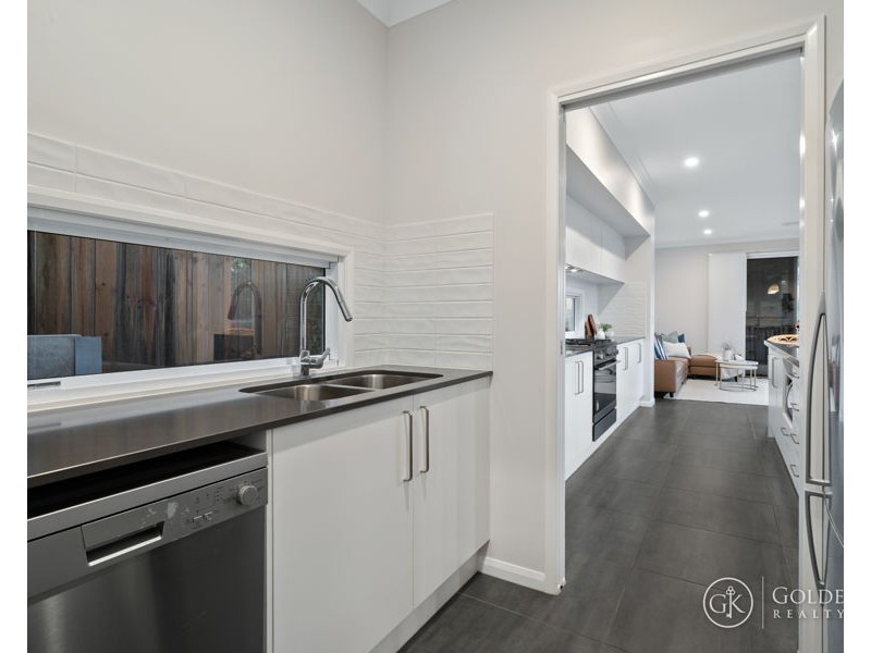 29 Mapleton Street, Mount Gravatt East QLD 4122