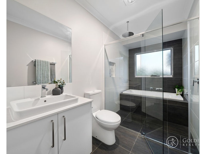 29 Mapleton Street, Mount Gravatt East QLD 4122