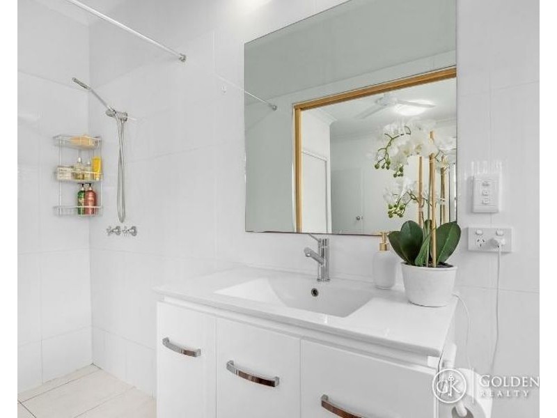 1100 Boundary Road, Coopers Plains QLD 4108