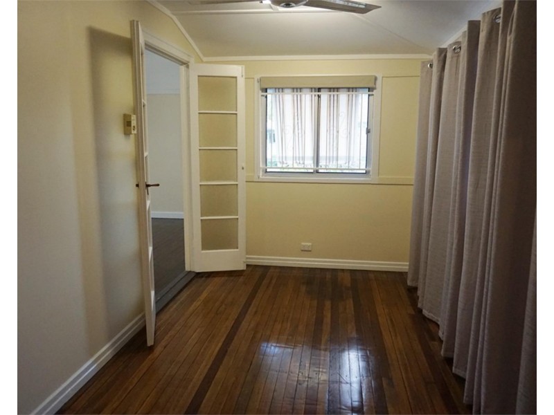 118 Miller Street, Chermside QLD 4032