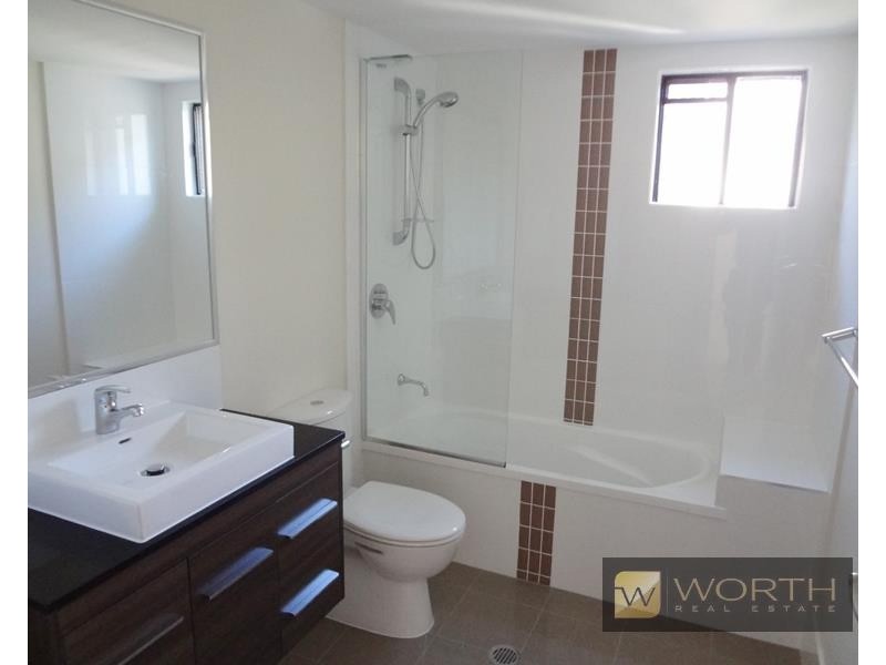 10/84 Brookfield Road, Kedron QLD 4031