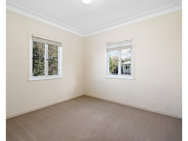 15 Northgate Road, Nundah QLD 4012