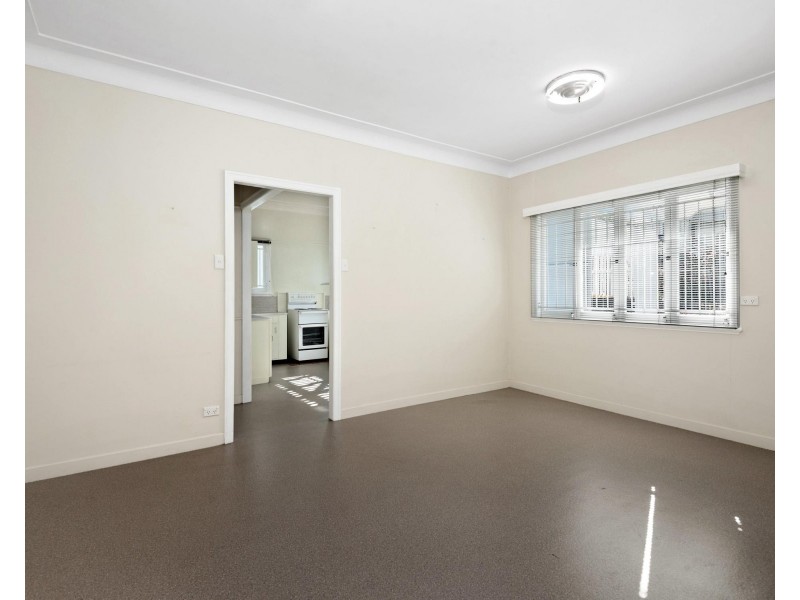 15 Northgate Road, Nundah QLD 4012