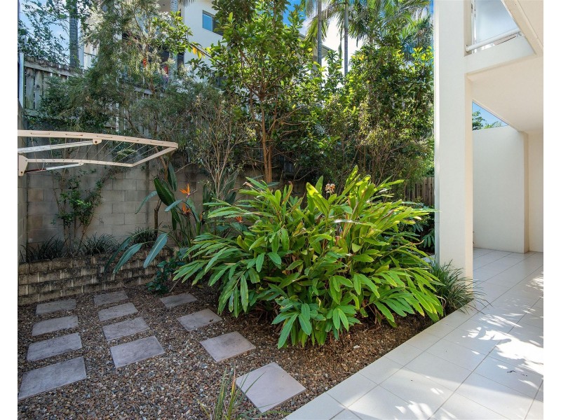 4/51 Collins Street, Nundah QLD 4012