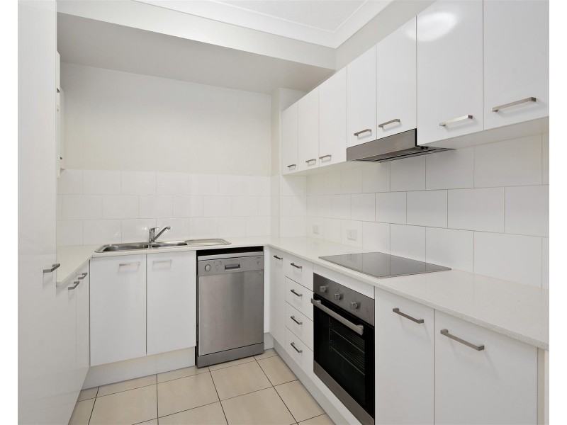 4/51 Collins Street, Nundah QLD 4012