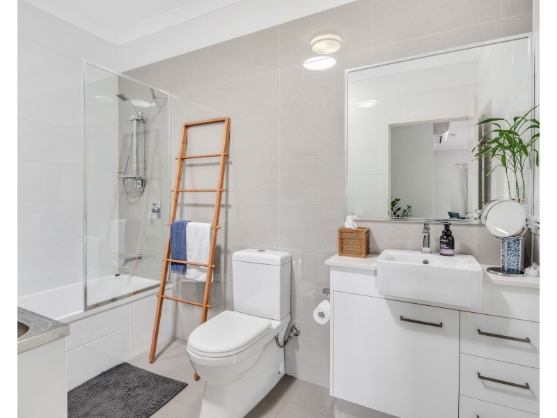 10/12 Noble Street, Clayfield QLD 4011