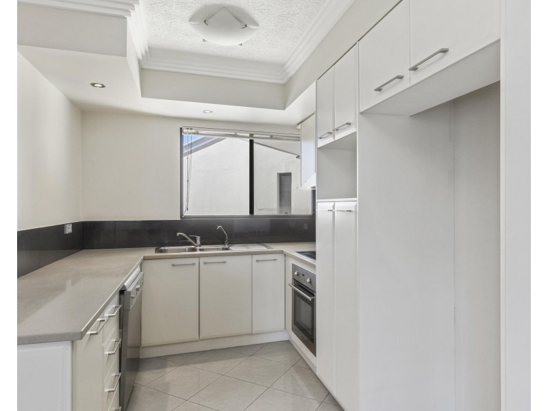 12/7 Amisfield Avenue, Nundah QLD 4012