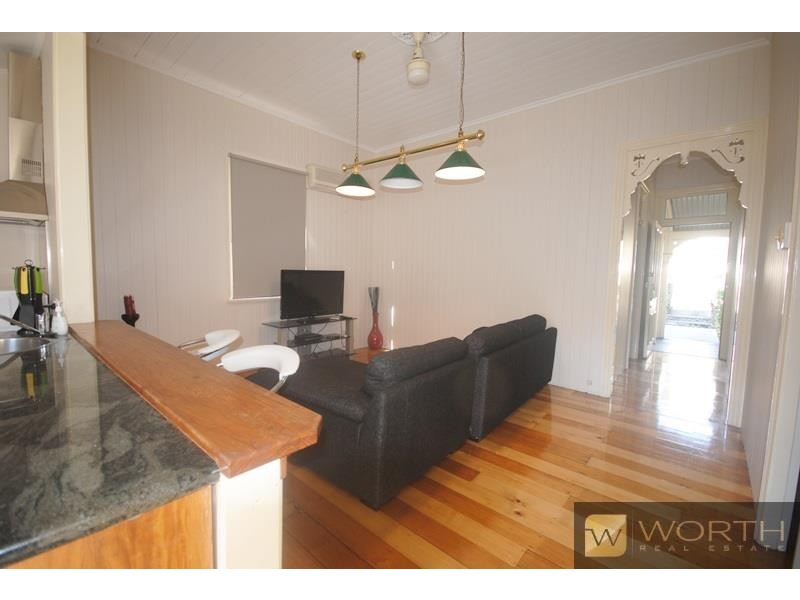 254 Wynnum Road, Norman Park QLD 4170