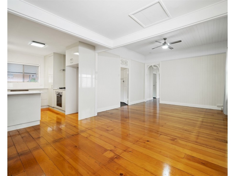 12 Blackmore Street, Windsor QLD 4030