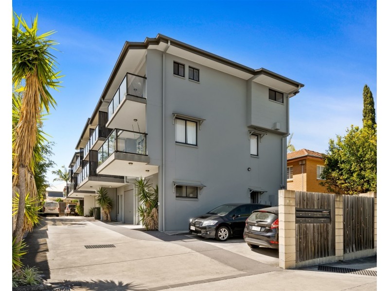 2/237 Gympie Road, Kedron QLD 4031