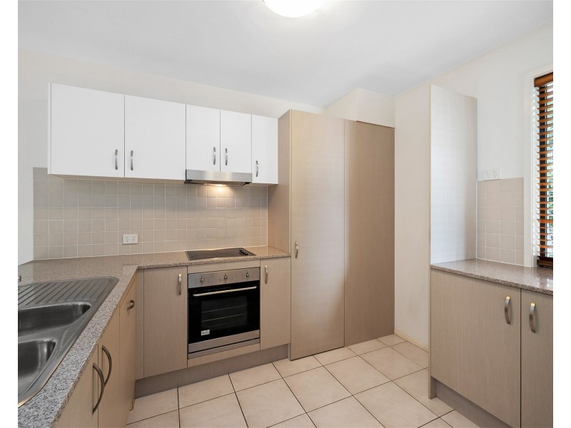 2/24 Lorne Street, Alderley QLD 4051