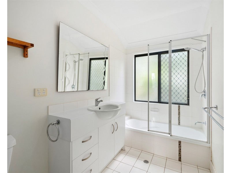 2/24 Lorne Street, Alderley QLD 4051