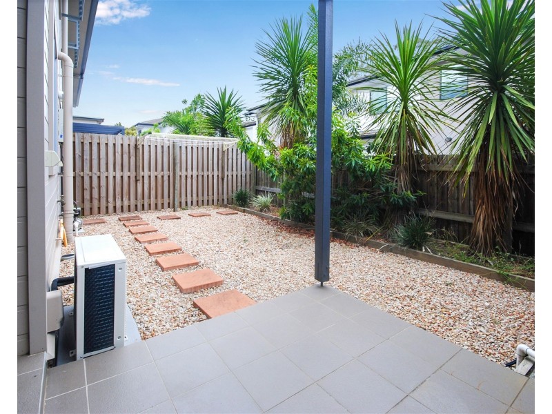 2/103 Gillies Street, Zillmere QLD 4034