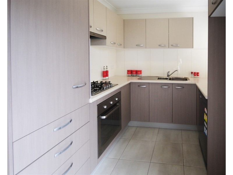 2/103 Gillies Street, Zillmere QLD 4034