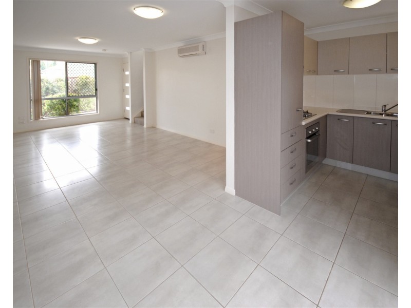 2/103 Gillies Street, Zillmere QLD 4034