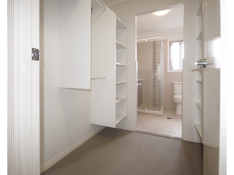 2/103 Gillies Street, Zillmere QLD 4034