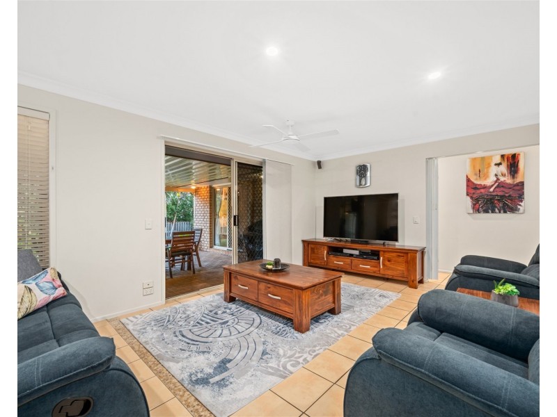 16 Ochre Crescent, Griffin QLD 4503