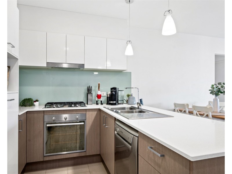 8/36 Hall Street, Northgate QLD 4013