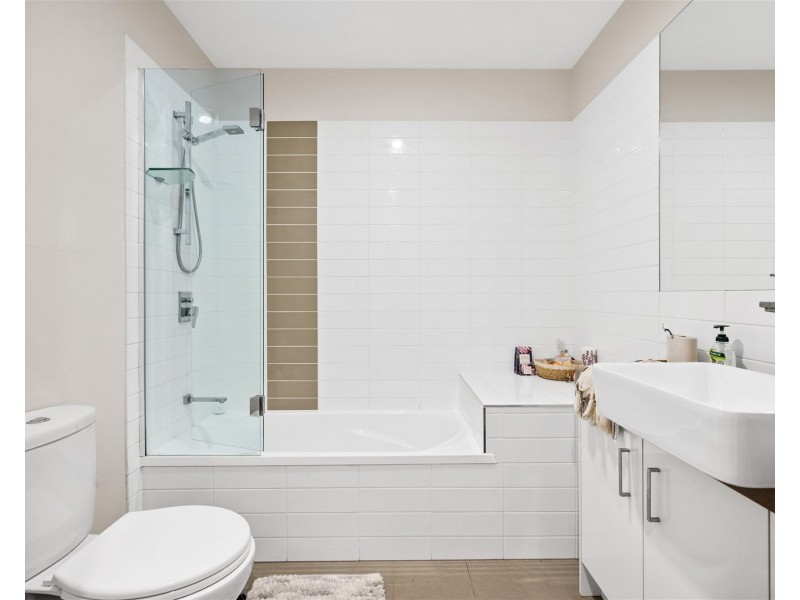 8/36 Hall Street, Northgate QLD 4013