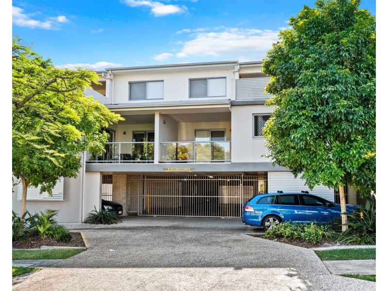 8/36 Hall Street, Northgate QLD 4013