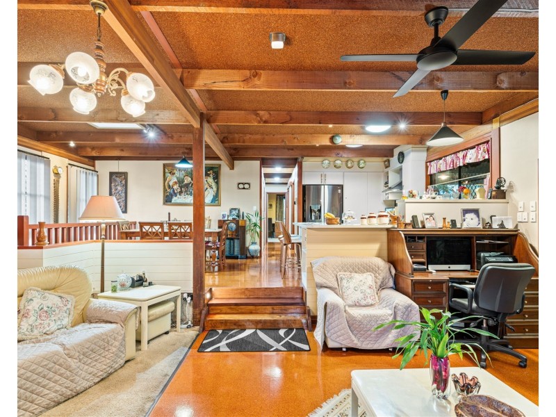 5 Arthur Street, Everton Hills QLD 4053