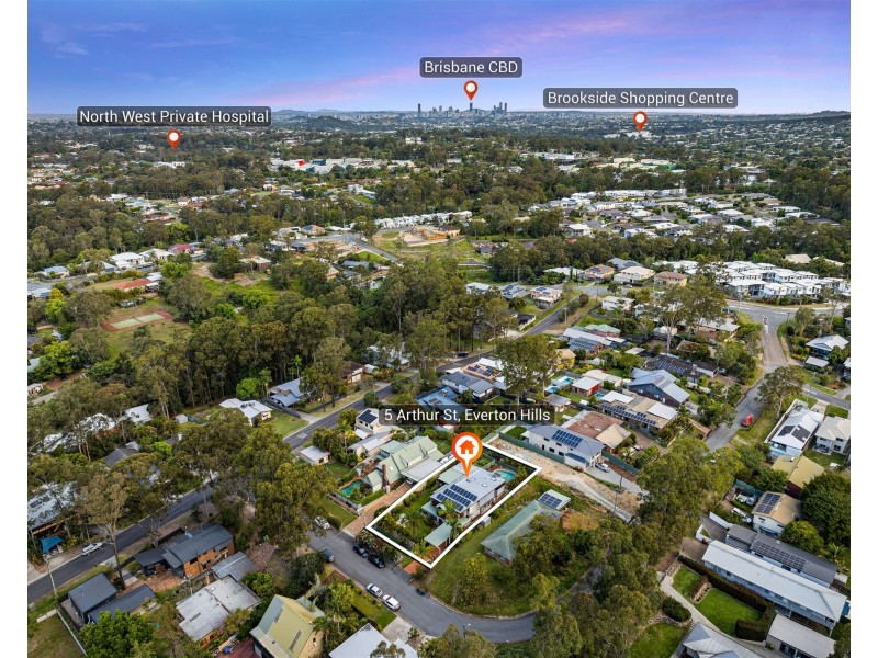 5 Arthur Street, Everton Hills QLD 4053