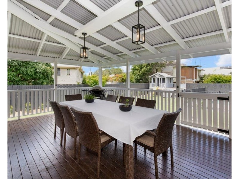 17  Parker Avenue, Northgate QLD 4013