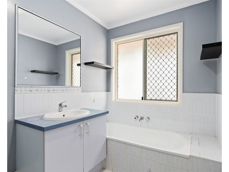 9 Kilmarnock Court, Narangba QLD 4504