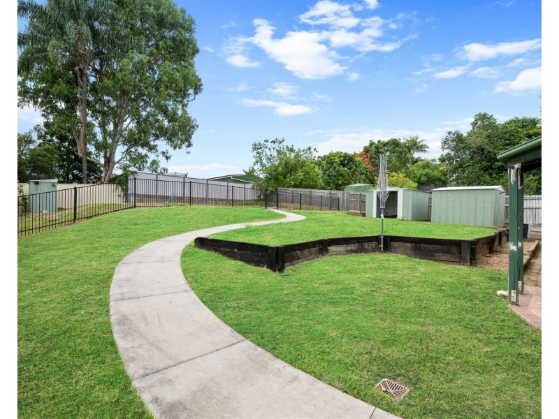 9 Kilmarnock Court, Narangba QLD 4504