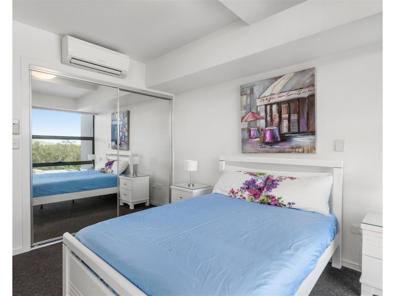 1604/16 Surbiton Court, Carindale QLD 4152