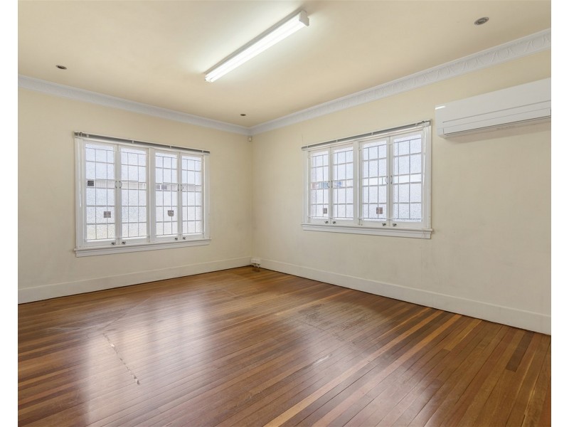 208 Toombul Road, Northgate QLD 4013