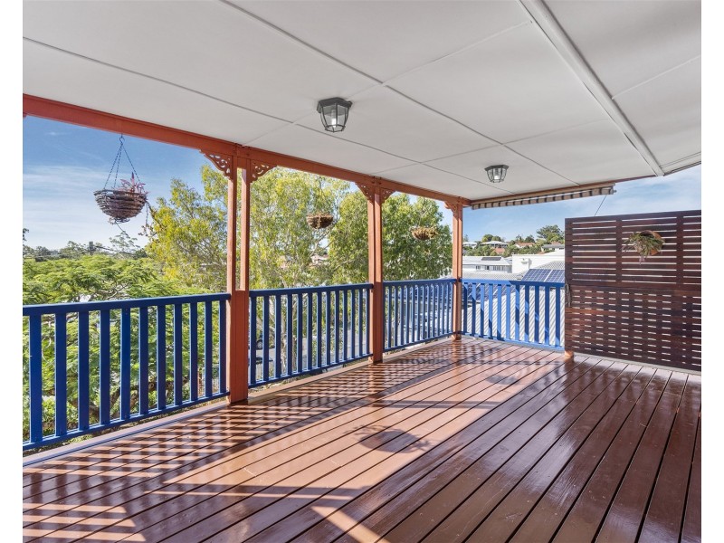 30 Vaucluse Street, Wavell Heights QLD 4012