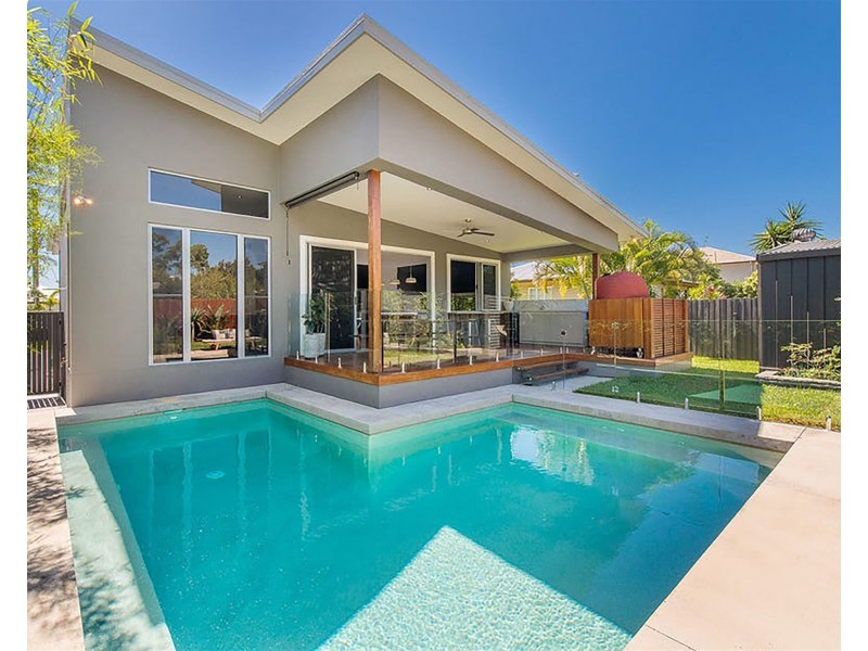 26 Chigwell Street, Wavell Heights QLD 4012