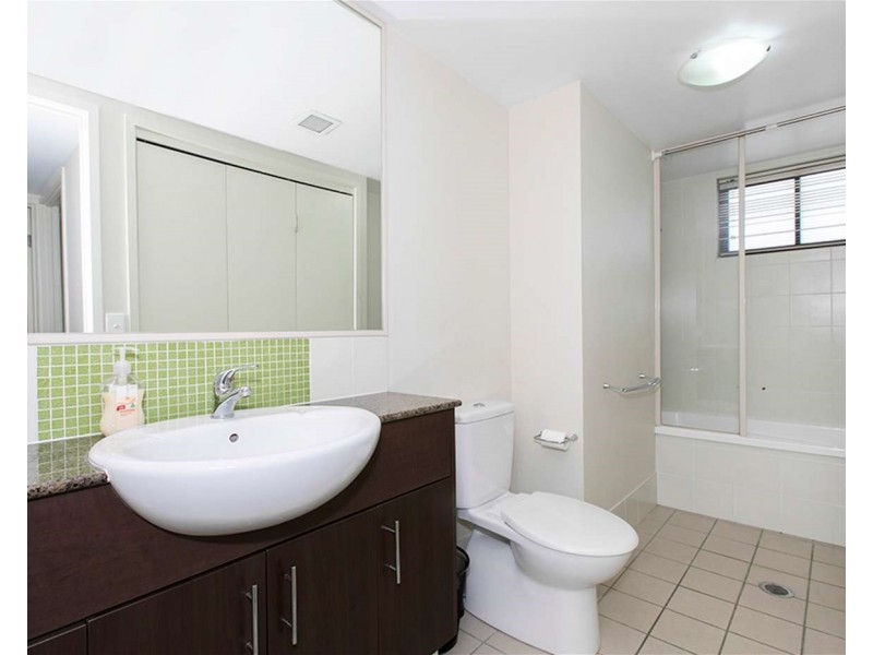 232/8 Land Street, Toowong QLD 4066