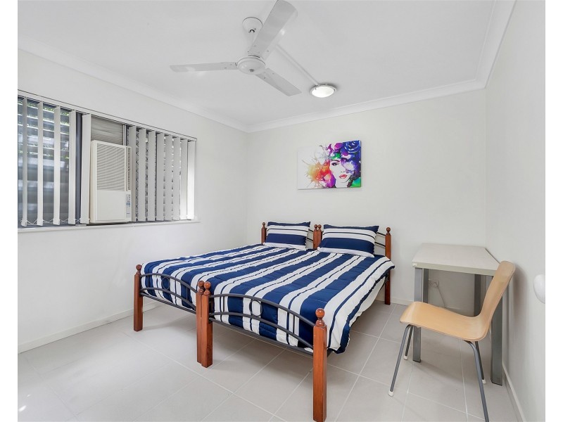 38/300 Sir Fred Schonell Drive, St Lucia QLD 4067