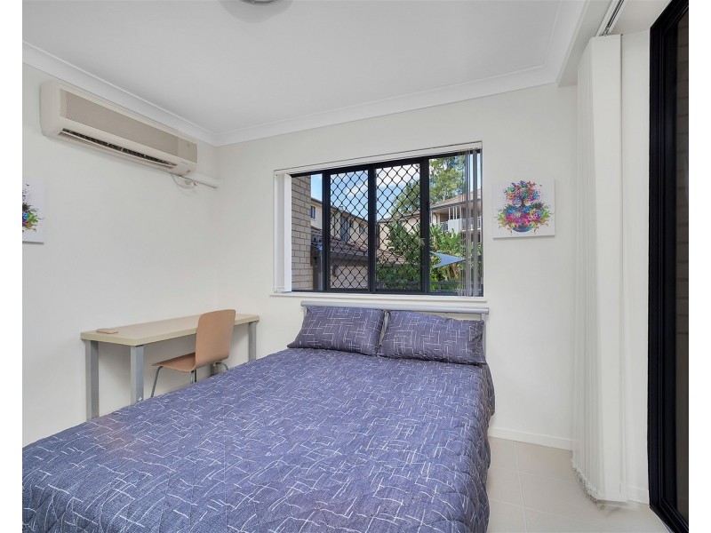 38/300 Sir Fred Schonell Drive, St Lucia QLD 4067