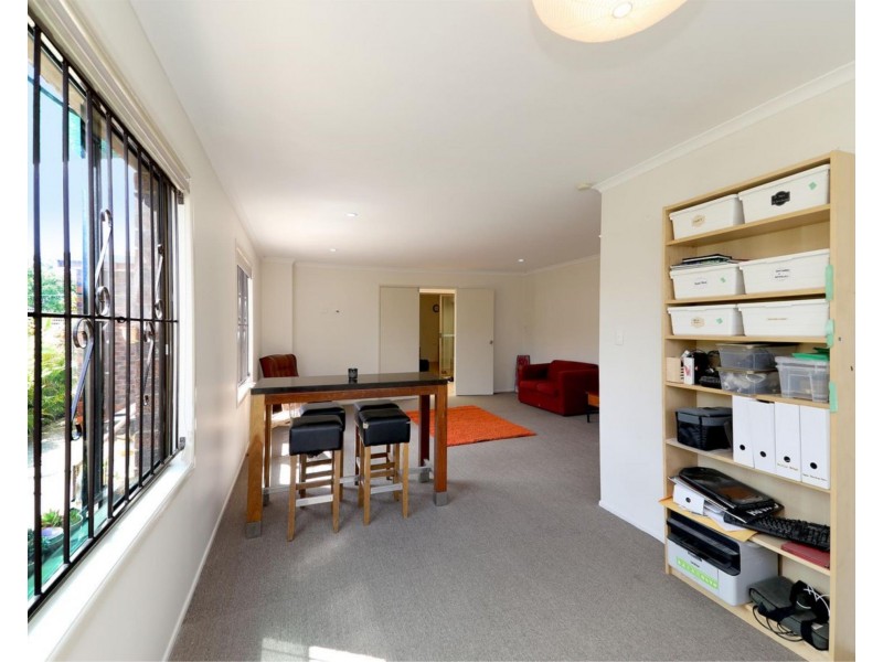 2  Lacaroo Street, Bracken Ridge QLD 4017