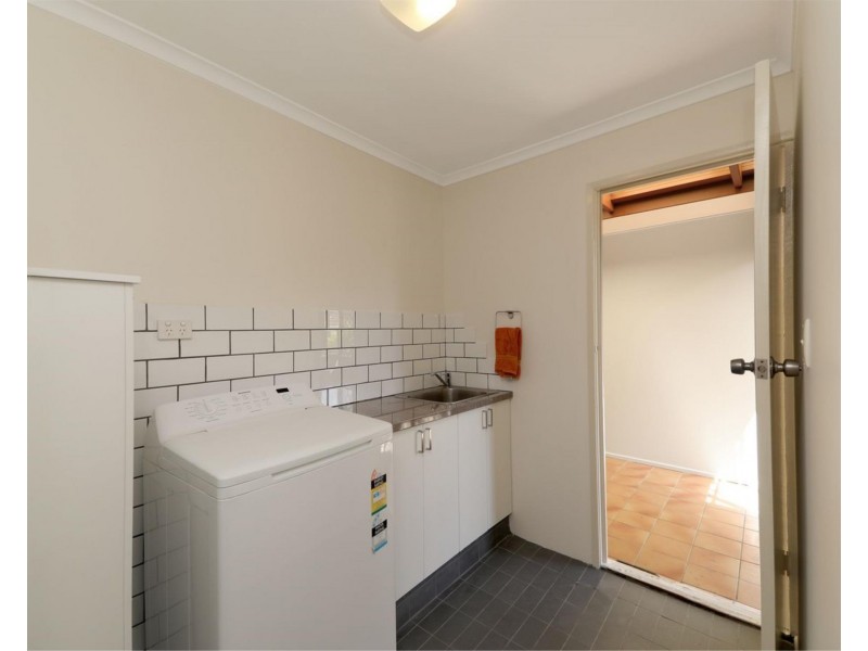 2  Lacaroo Street, Bracken Ridge QLD 4017