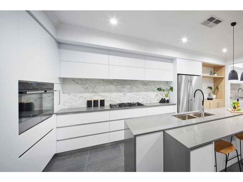 6 Beethoven Street, Banksia Grove WA 6031